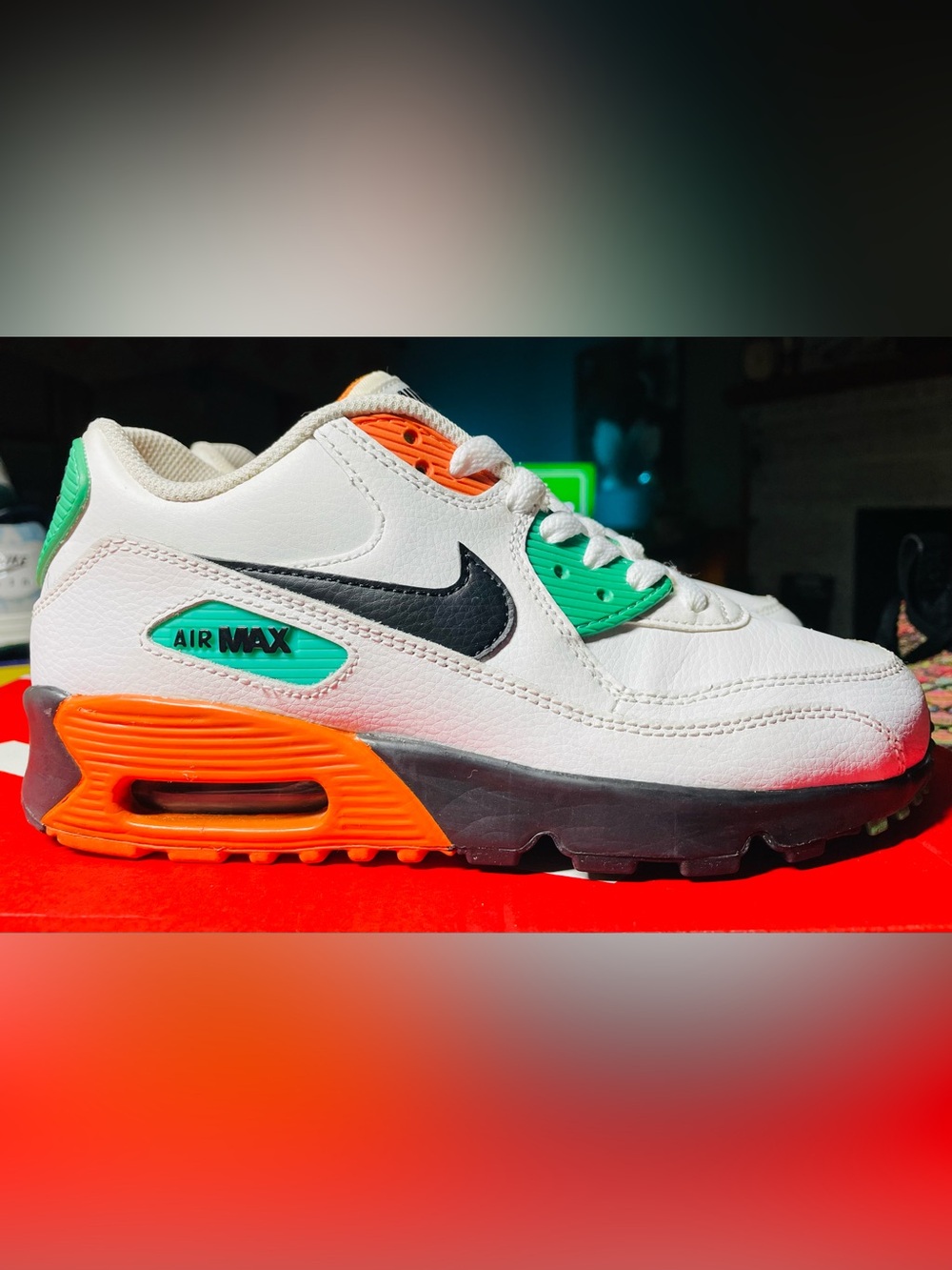 Nike Air Max 90 Leather
“Starfish” Kinetic Green (GS)
4.5Y-6W